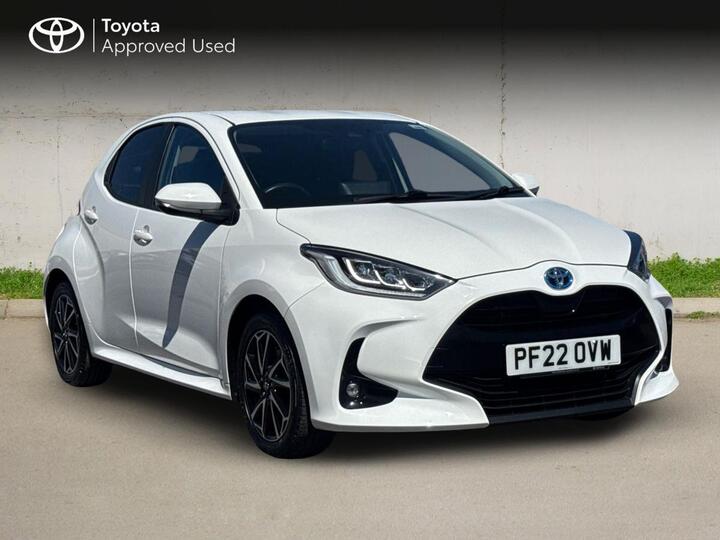 Toyota Yaris 1.5 VVT-h Design E-CVT Euro 6 (s/s) 5dr