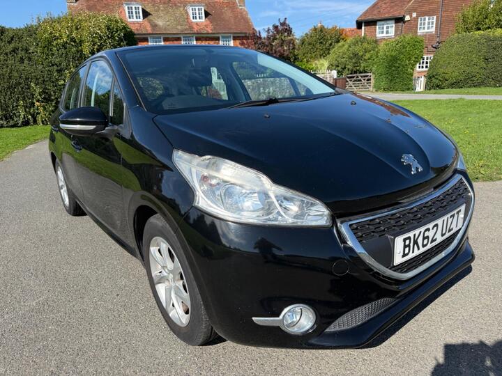 Peugeot 208 1.2 VTi Active Euro 5 5dr