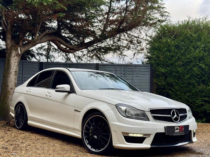 Mercedes-Benz C Class 6.3 C63 V8 AMG SpdS MCT Euro 5 4dr