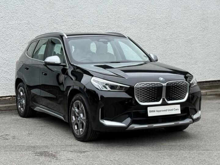 BMW IX1 30 66.5kWh XLine Auto XDrive 5dr (11kW Charger)