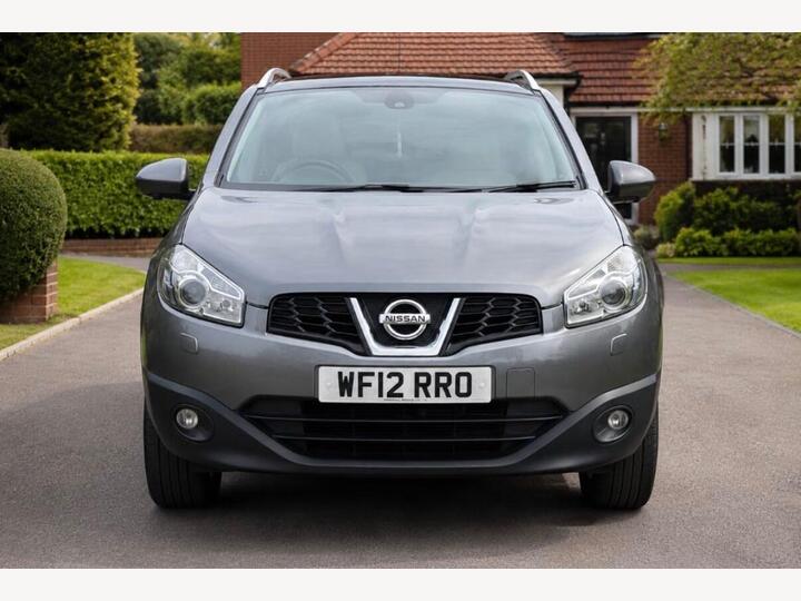Nissan Qashqai 1.6 Tekna CVT 2WD Euro 5 5dr (AVM) Nissan Qashqai 1.6 Tekna CVT 2WD Euro 5 5dr (AVM)