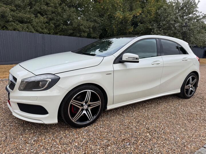 Mercedes-Benz A Class 2.0 A250 BlueEfficiency Engineered By AMG 7G-DCT Euro 6 (s/s) 5dr