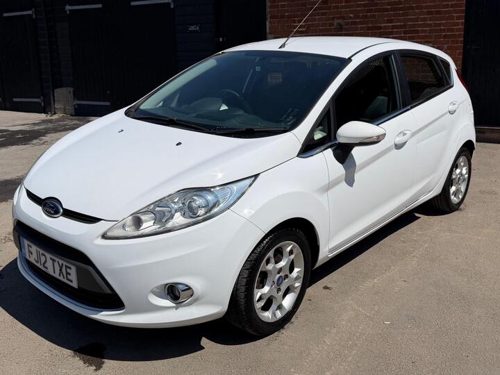 Ford Fiesta 1.25 Zetec 5dr