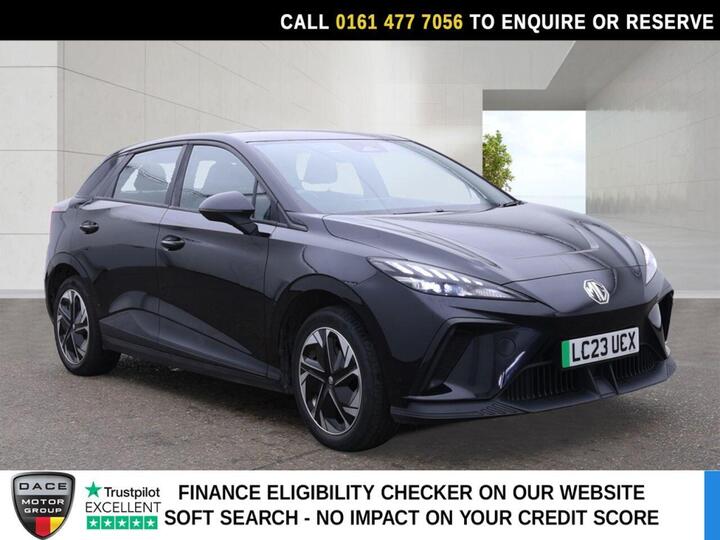 MG MG4 64kWh SE Long Range Auto 5dr
