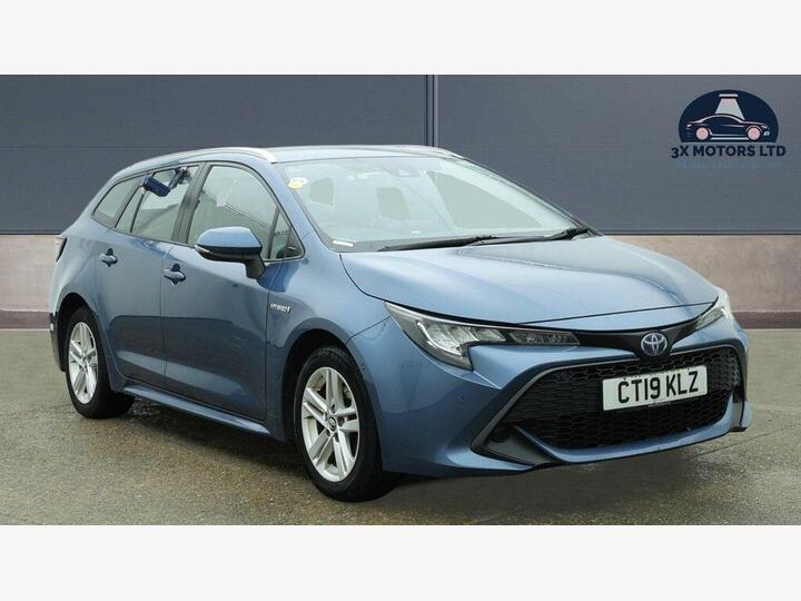 Toyota Corolla 1.8 VVT-h Icon Tech Touring Sports CVT Euro 6 (s/s) 5dr Toyota Corolla 1.8 VVT-h Icon Tech Touring Sports CVT Euro 6 (s/s) 5dr