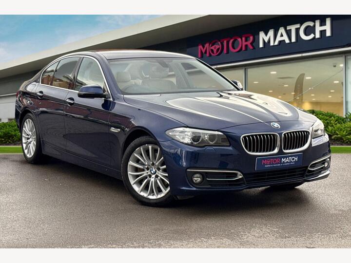 BMW 5 Series 3.0 535d Luxury Auto Euro 6 (s/s) 4dr BMW 5 Series 3.0 535d Luxury Auto Euro 6 (s/s) 4dr