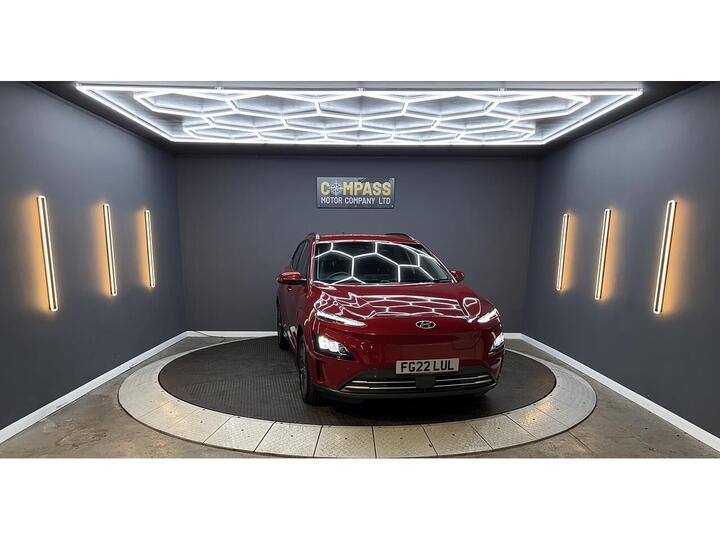 Hyundai KONA 64kWh Premium Auto 5dr (10.5kW Charger)