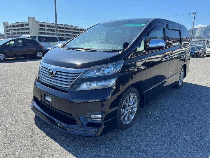 Toyota Vellfire 2.4Z PLATINUM SELECTION