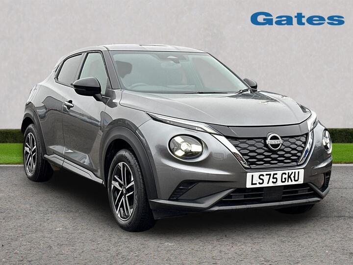 Nissan Juke 1.6 N-Connecta Auto Euro 6 5dr Nissan Juke 1.6 N-Connecta Auto Euro 6 5dr