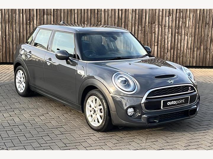 MINI MINI 2.0 Cooper S Euro 6 (s/s) 5dr