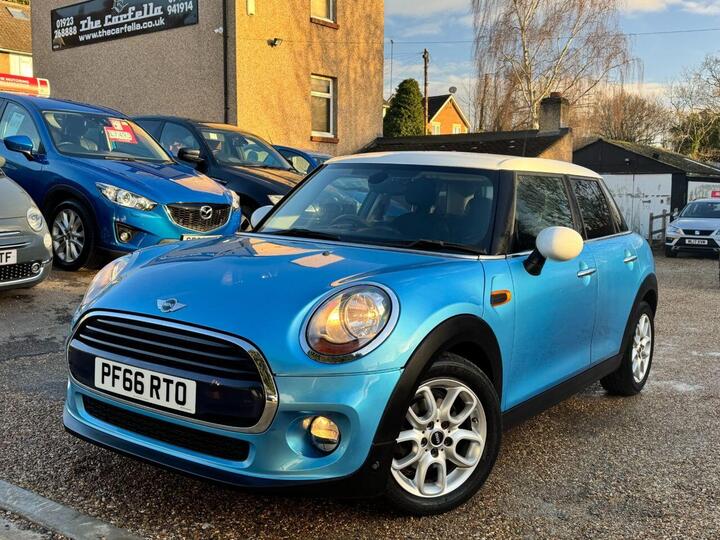 MINI HATCH 1.5 Cooper D Auto Euro 6 (s/s) 5dr
