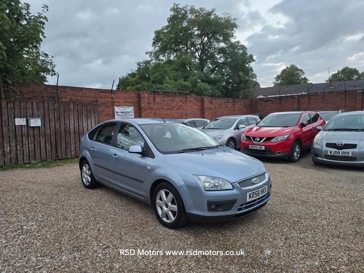 Ford Focus 1.6 Sport 5dr