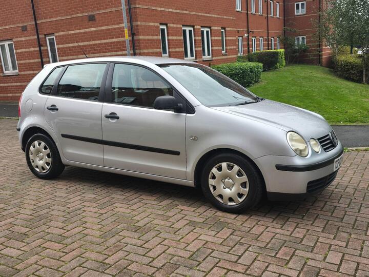 Volkswagen Polo 1.4 S 5dr (a/c)