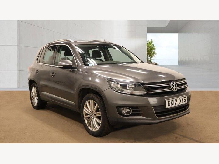 Volkswagen Tiguan 2.0 TDI BlueMotion Tech Sport 4WD Euro 5 (s/s) 5dr