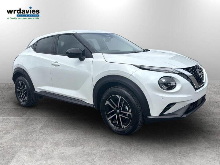 Nissan Juke 1.0 DIG-T N-Connecta Euro 6 (s/s) 5dr