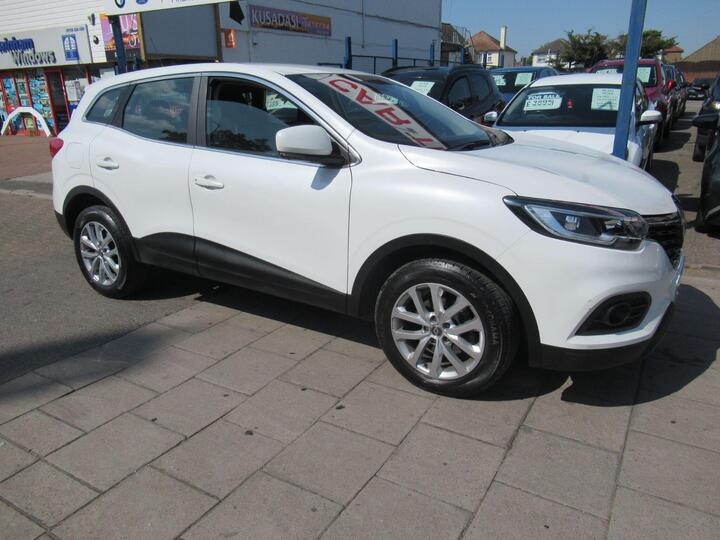 Renault Kadjar 1.3 TCe Play EDC Euro 6 (s/s) 5dr