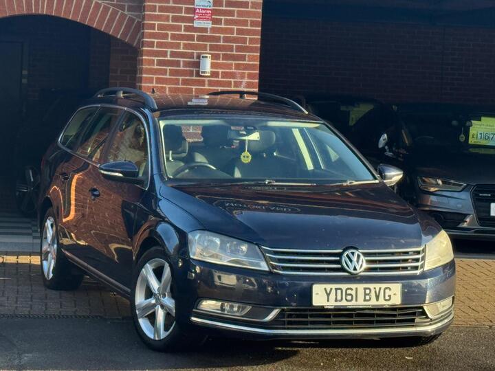 Volkswagen Passat 2.0 TDI BlueMotion Tech SE Euro 5 (s/s) 5dr Volkswagen Passat 2.0 TDI BlueMotion Tech SE Euro 5 (s/s) 5dr