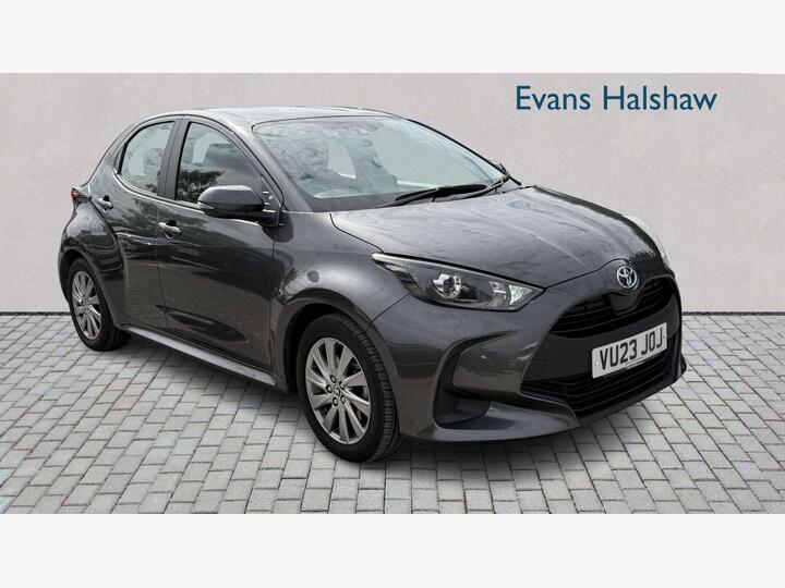 Toyota Yaris 1.5 VVT-h Icon E-CVT Euro 6 (s/s) 5dr