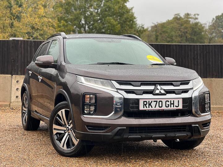 Mitsubishi ASX 2.0 MIVEC Exceed CVT 4WD Euro 6 (s/s) 5dr Mitsubishi ASX 2.0 MIVEC Exceed CVT 4WD Euro 6 (s/s) 5dr