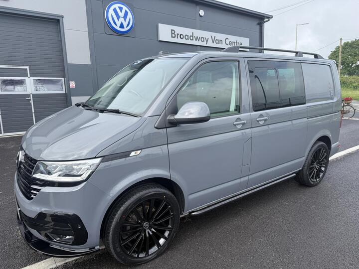 Volkswagen Transporter 2.0 TDI T30 Highline Kombi DSG FWD SWB Euro 6 (s/s) 5dr