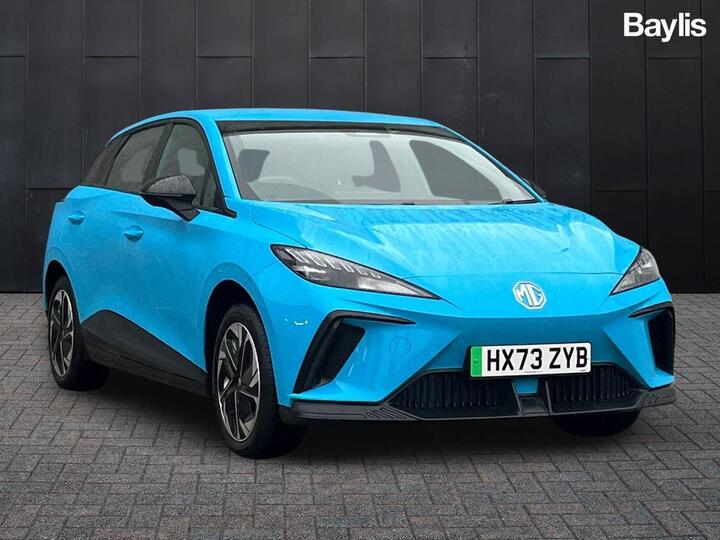 MG MG4 64kWh SE Long Range Auto 5dr
