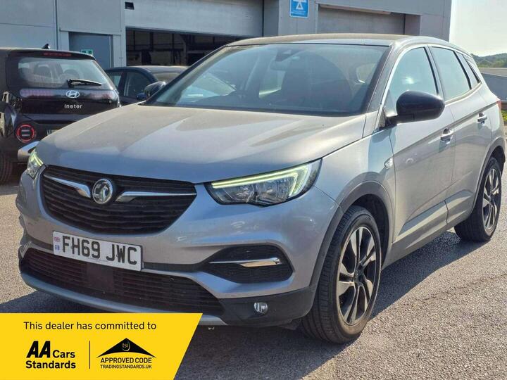 Vauxhall Grandland X 1.2 Turbo Sport Nav Euro 6 (s/s) 5dr