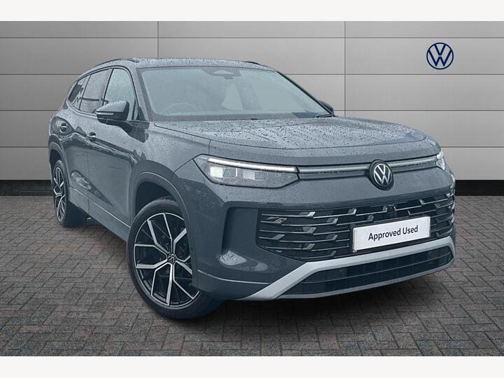 Volkswagen Tayron 1.5 TSI EHybrid 19.7kWh Elegance DSG Euro 6 (s/s) 5dr