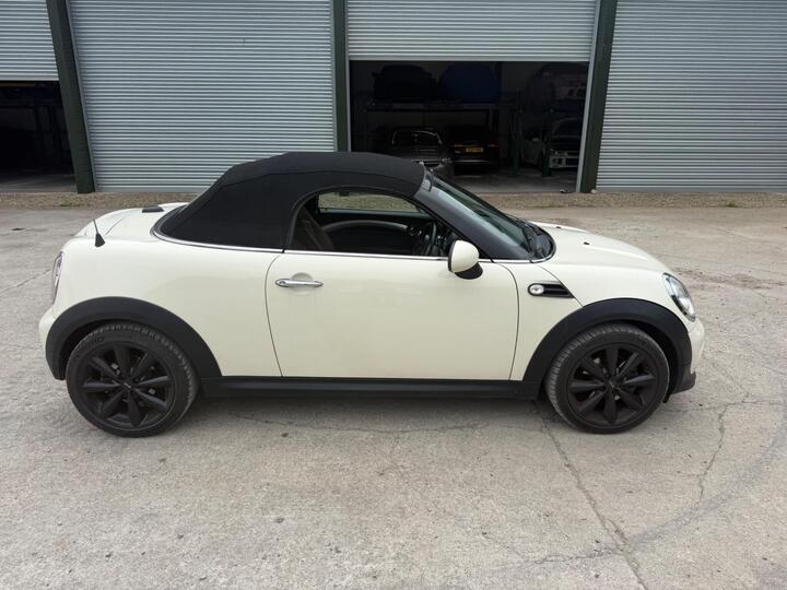 MINI Roadster 1.6 Cooper Euro 5 (s/s) 2dr