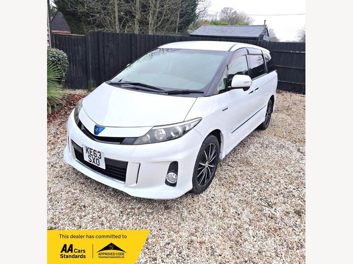 Toyota Estima 2.4 HYBRID-LEATHER-CARPLAY-TOP SPEC