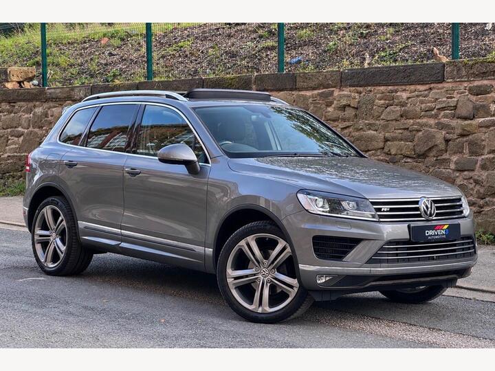 Volkswagen Touareg 3.0 TDI V6 R-Line Plus Tiptronic 4WD Euro 6 (s/s) 5dr