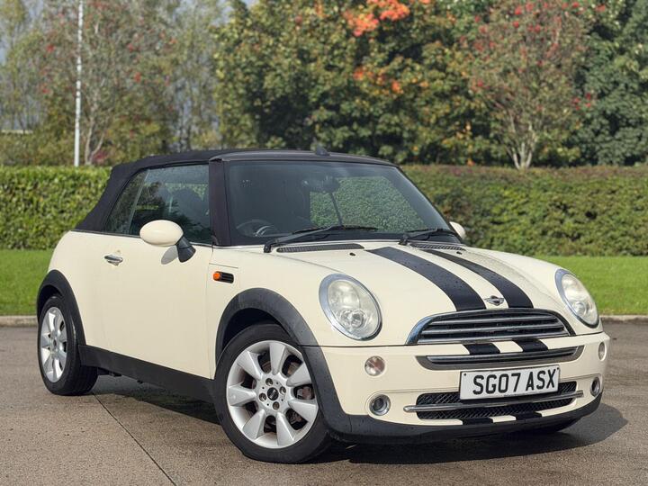MINI Convertible 1.6 Cooper Euro 3 2dr