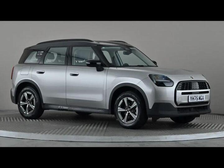 MINI Countryman 1.5C MHEV Classic Auto Euro 6 (s/s) 5dr