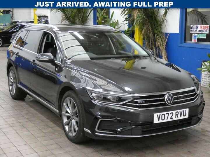 Volkswagen PASSAT 1.4 TSI 13kWh GTE Advance DSG Euro 6 (s/s) 5dr Volkswagen PASSAT 1.4 TSI 13kWh GTE Advance DSG Euro 6 (s/s) 5dr