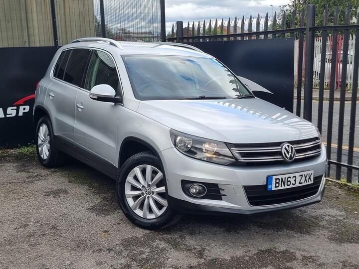 Volkswagen Tiguan 2.0 TDI BlueMotion Tech Match 4WD Euro 5 (s/s) 5dr