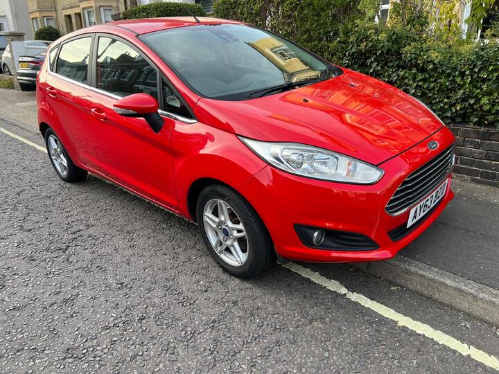 Ford Fiesta 1.0T EcoBoost Zetec Euro 6 (s/s) 5dr