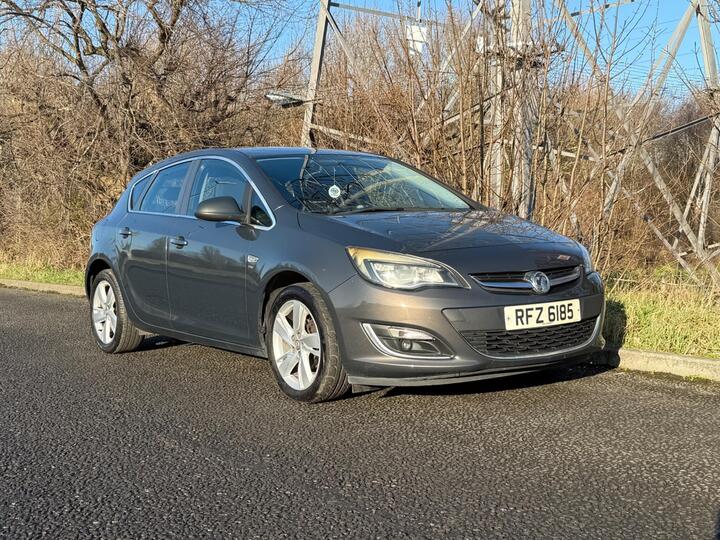 Vauxhall Astra 1.4 16v SRi Euro 5 5dr
