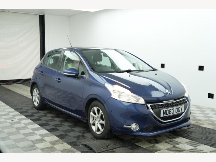 Peugeot 208 1.2 VTi Active Euro 5 5dr