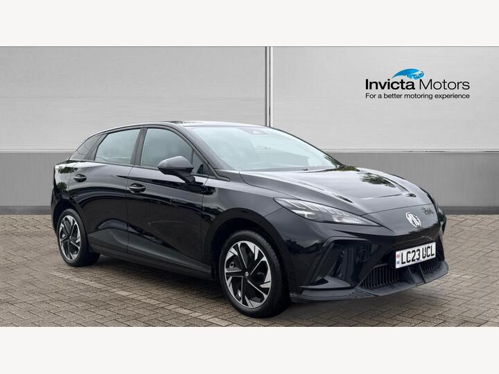 MG MG4 EV 64kWh SE Long Range Auto 5dr