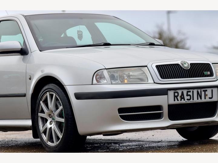 Skoda Octavia 1.8 VRS 5dr