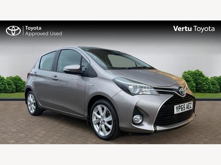 Toyota Yaris 1.5 VVT-h Excel E-CVT Euro 6 5dr (Safety Sense, 15in)