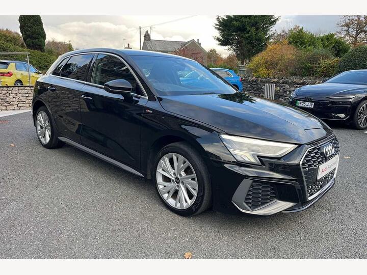 Audi A3 Sportback 1.4 TFSIe 40 S Line Sportback S Tronic Euro 6 (s/s) 5dr 13kWh