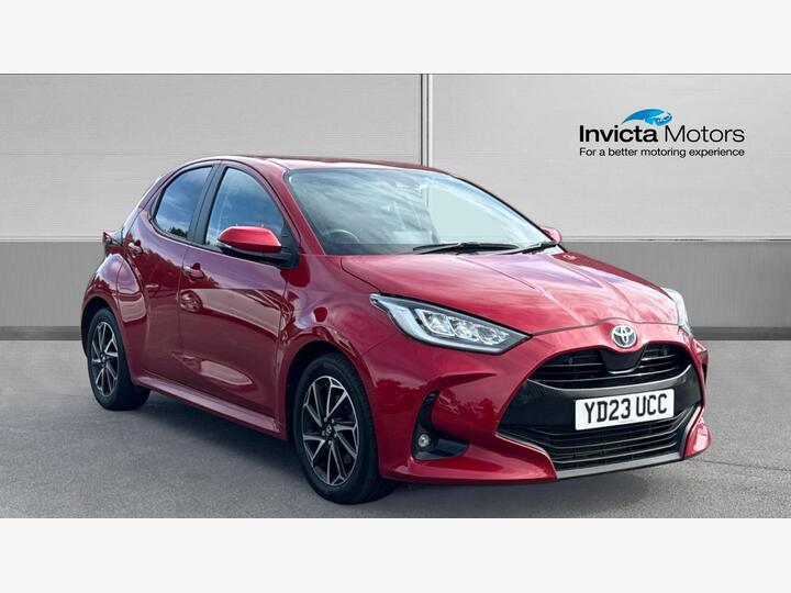 Toyota Yaris 1.5 VVT-h Design E-CVT Euro 6 (s/s) 5dr