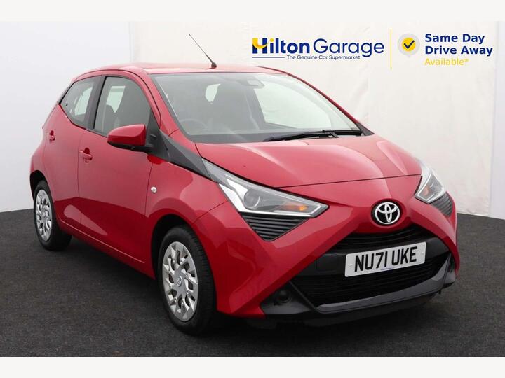 Toyota AYGO 1.0 VVT-i X-play Euro 6 (s/s) 5dr