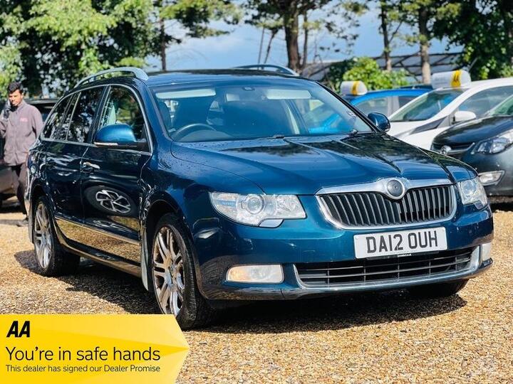 Skoda Superb 2.0 TDI Elegance DSG Euro 5 5dr