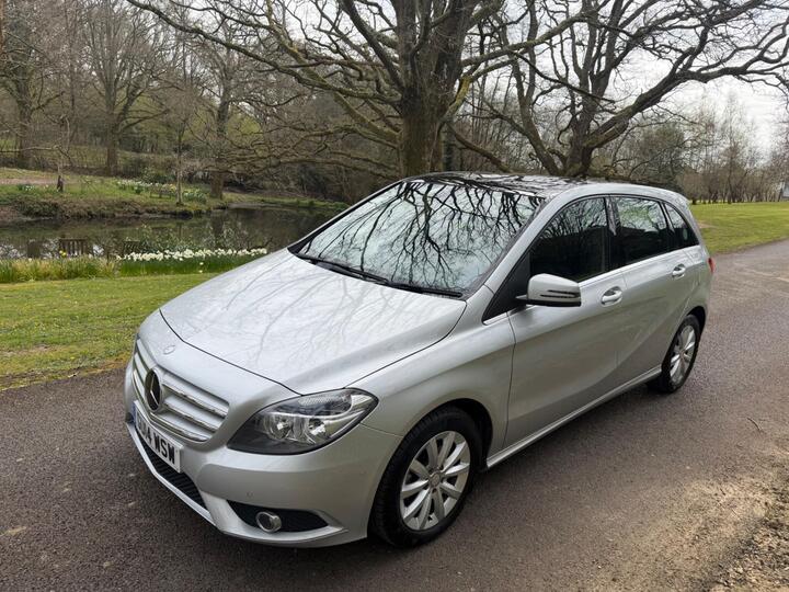Mercedes-Benz B Class 1.6 B180 SE 7G-DCT Euro 6 (s/s) 5dr Mercedes-Benz B Class 1.6 B180 SE 7G-DCT Euro 6 (s/s) 5dr