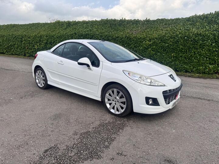 Peugeot 207 CC 1.6 HDi Allure Euro 5 2dr Peugeot 207 CC 1.6 HDi Allure Euro 5 2dr