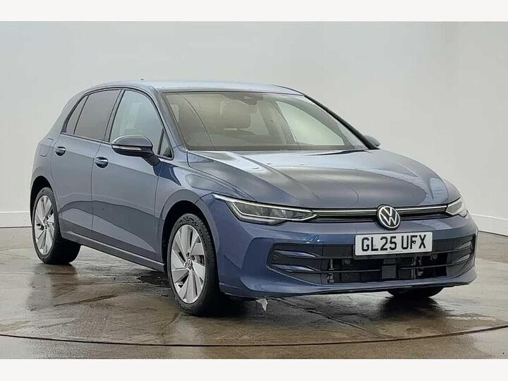 Volkswagen Golf 1.5 TSI EHybrid 19.7kWh Match DSG Euro 6 (s/s) 5dr Volkswagen Golf 1.5 TSI EHybrid 19.7kWh Match DSG Euro 6 (s/s) 5dr