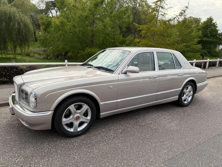 Bentley Arnage 6.8 R 4dr Bentley Arnage 6.8 R 4dr