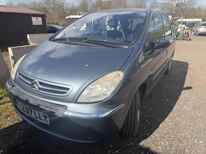 Citroen Xsara Picasso 1.6i 16V Desire 5dr