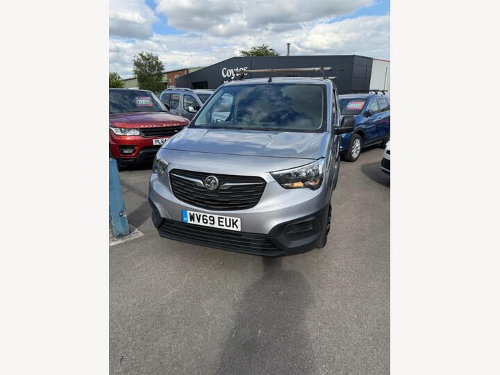 Vauxhall COMBO 1.6 Turbo D 2000 Edition Panel Van 4dr Diesel Manual L1 H1 Euro 6 (s/s) (100 Ps)